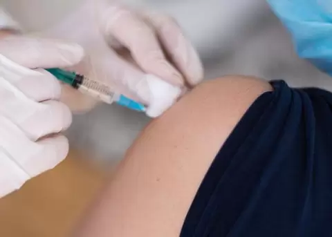 756.787 personas ya se aplicaron las dos dosis de vacunas contra COVID-19 en Manab y Santo Domingo de los Tschilas