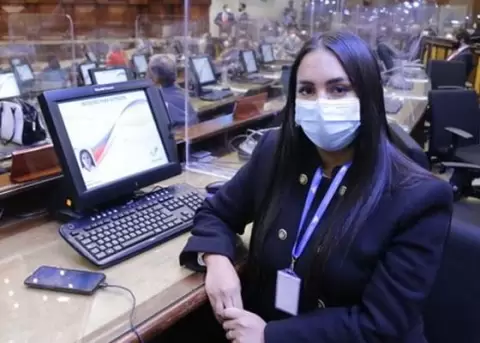 Bancada legislativa de la ID espera definir una agenda de trabajo con el Gobierno sobre la Ley Tributaria