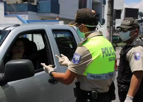 La Polica Nacional desplegar 52 mil efectivos para garantizar la seguridad ciudadana durante las festividades navideas