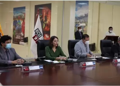 Las nuevas resoluciones del COE Nacional son inconstitucionales, segn el abogado Andr Benavides