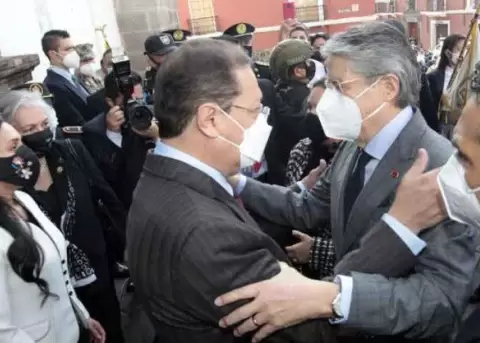 Quito busca apoyo de Lasso, su vecino de Carondelet