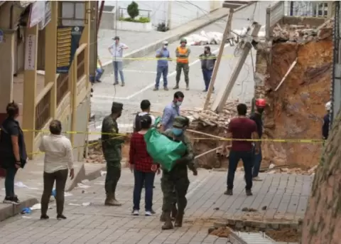 El socavn de Zaruma se advirti desde cinco frentes
