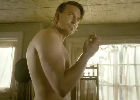 Bradley Cooper permaneci seis horas desnudo durante el rodaje de Nightmare Alley