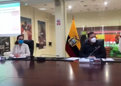 Se suspenden clases presenciales en 193 cantones de Ecuador por incremento de contagios