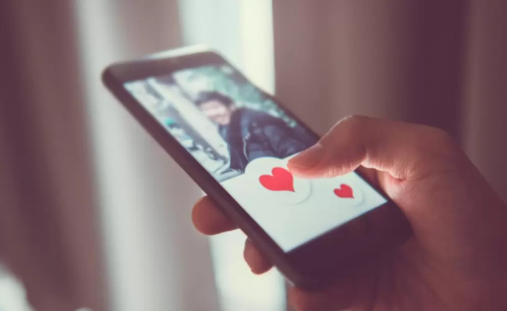 Pros y contras de las apps de citas