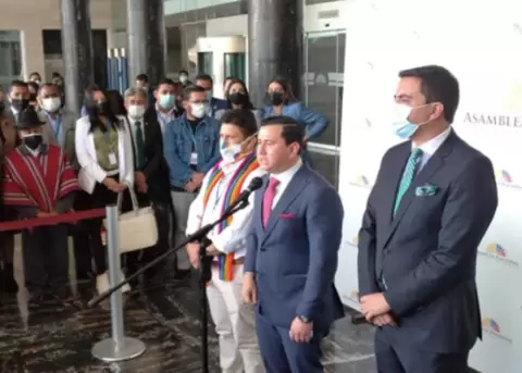 El golpe en contra del CPCCS vino instaurado desde el Ejecutivo, segn asamblesta de UNES