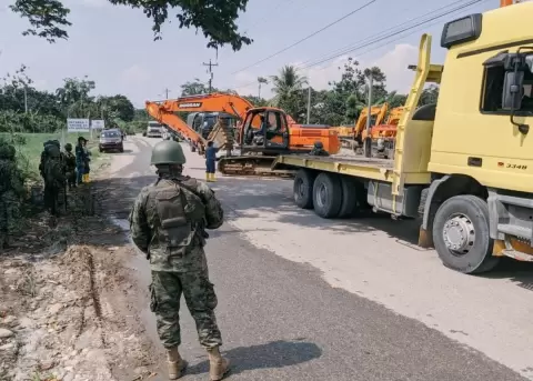 Militares permanecern indefinidamente en Yutzupino para evitar minera ilegal, segn comandante del Ejrcito