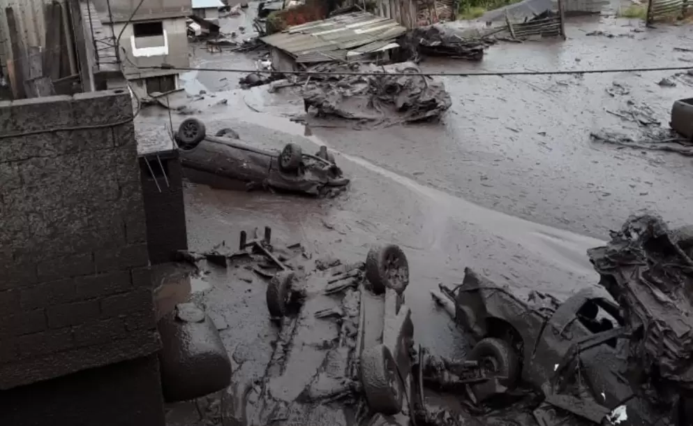 El aluvión que se registró en Quito no se debe a asentamientos ni construcciones irregulares, según secretaria de Seguridad
