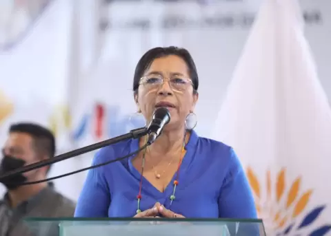 Guadalupe Llori invita al presidente Guillermo Lasso a 'bajar las tensiones y provocaciones' y a abrir el dilogo