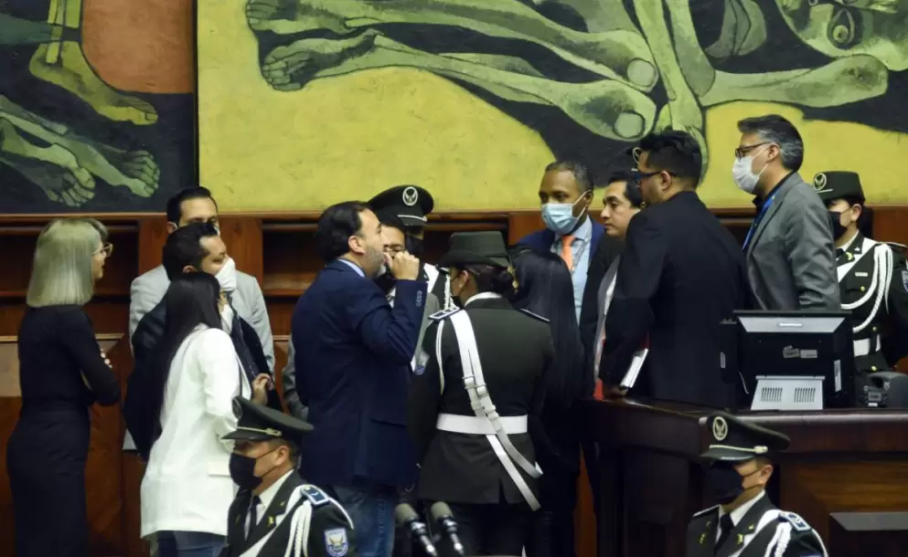 Un grupo de legisladores est intentando tomarse la presidencia de la Asamblea de forma irregular, segn asamblesta por CREO