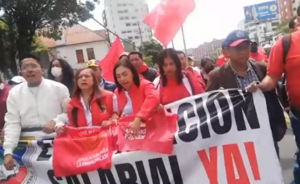 UNE se moviliz por audiencia de equiparacin salarial