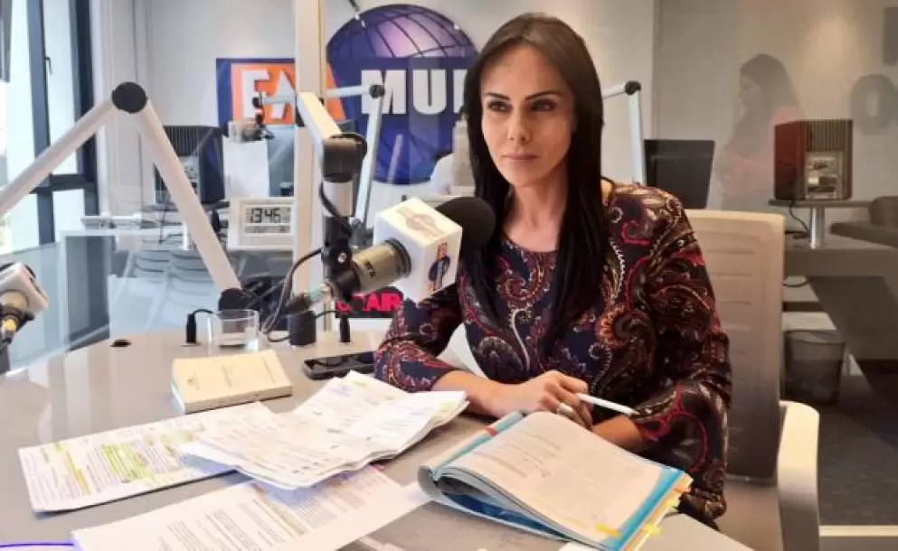 UNES: La Asamblea debe decidir si seguir en el "caos" o darle una salida al Ecuador