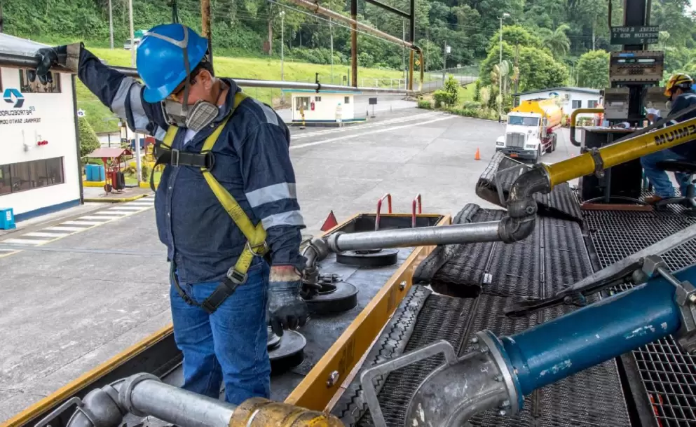 Prdidas en la produccin de petrleo alcanzan los USD 51 millones solo en cuatro provincias