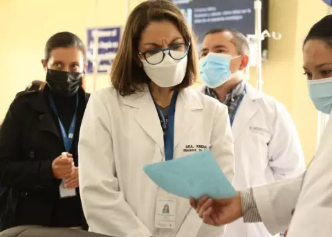 Comisin Nacional Anticorrupcin pide la salida de la Ministra de Salud