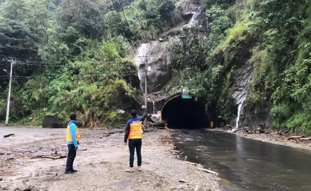 43 emergencias y 2 fallecidos es el saldo de las intensas lluvias en 13 provincias, según Gestión de Riesgos