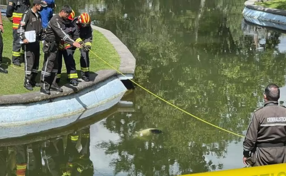 Rescatan el cadáver de un joven de la laguna del parque La Alameda ...