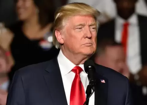 Informacin de "mximo secreto", razn de la redada en la mansin de Trump