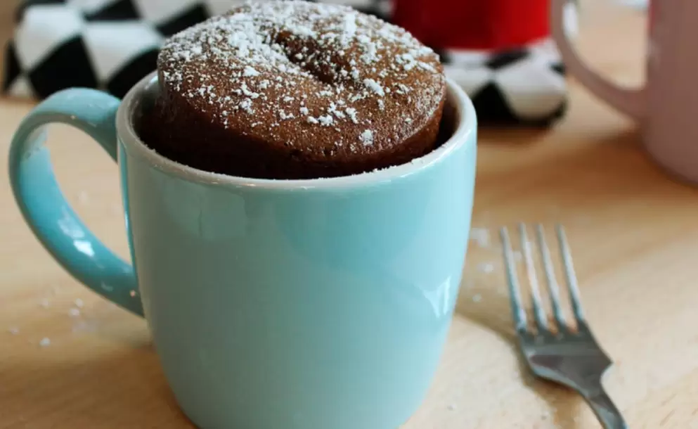 Mug cake de chocolate con sal