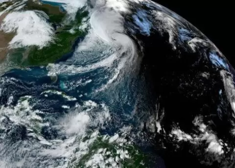 Tormenta tropical Ian amenaza a Cuba y a Florida, EE.UU.
