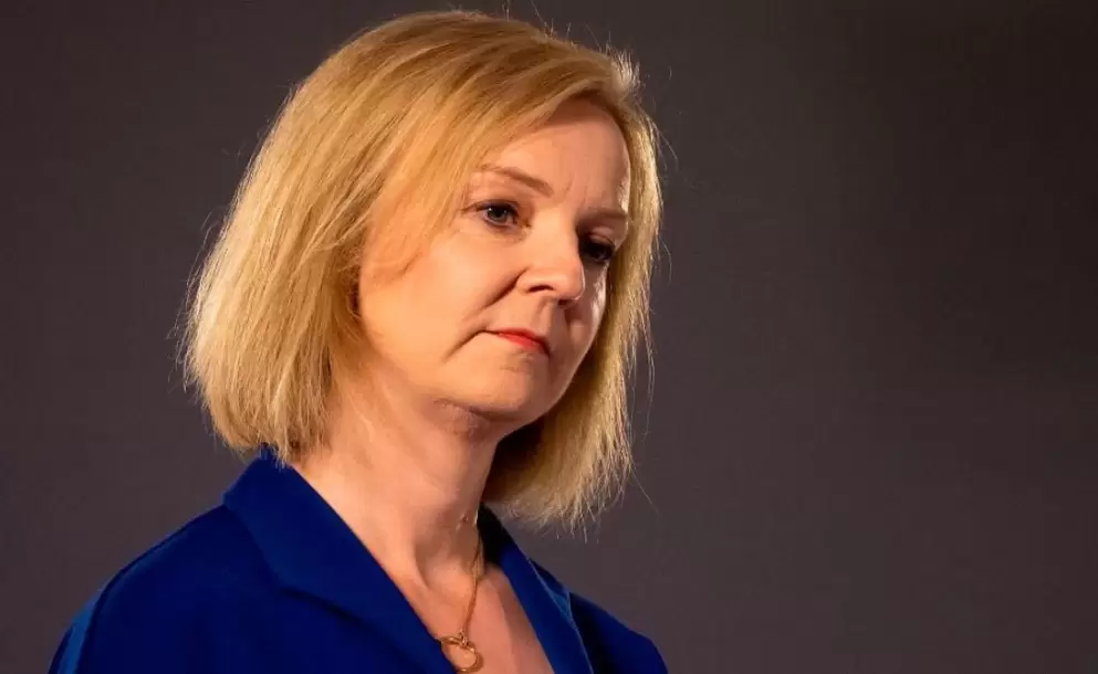 Liz Truss renuncia como primera ministra del Reino Unido