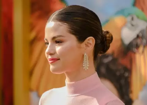 Francia Raisa, amiga de Selena Gomez que le don rin, reacciona a documental; no la mencion