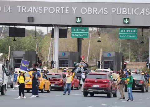 Siete muertos en las vas, el saldo de un asueto con 85 accidentes de trnsito en cuatro das