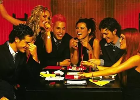 RBD anunciar�a nuevas ciudades para su gira; Anah� dice que no est� todo dicho