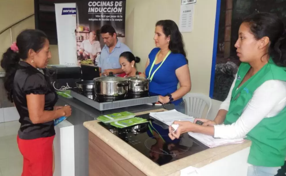 Programa estatal de entrega de cocinas de inducción en 2015 fue un fracaso, según investigación periodística