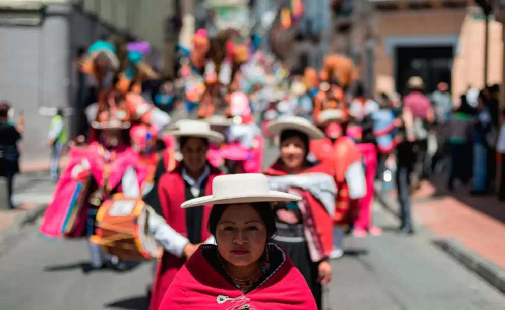 Quito se prepara para vivir el 'Carnaval de luces y colores'