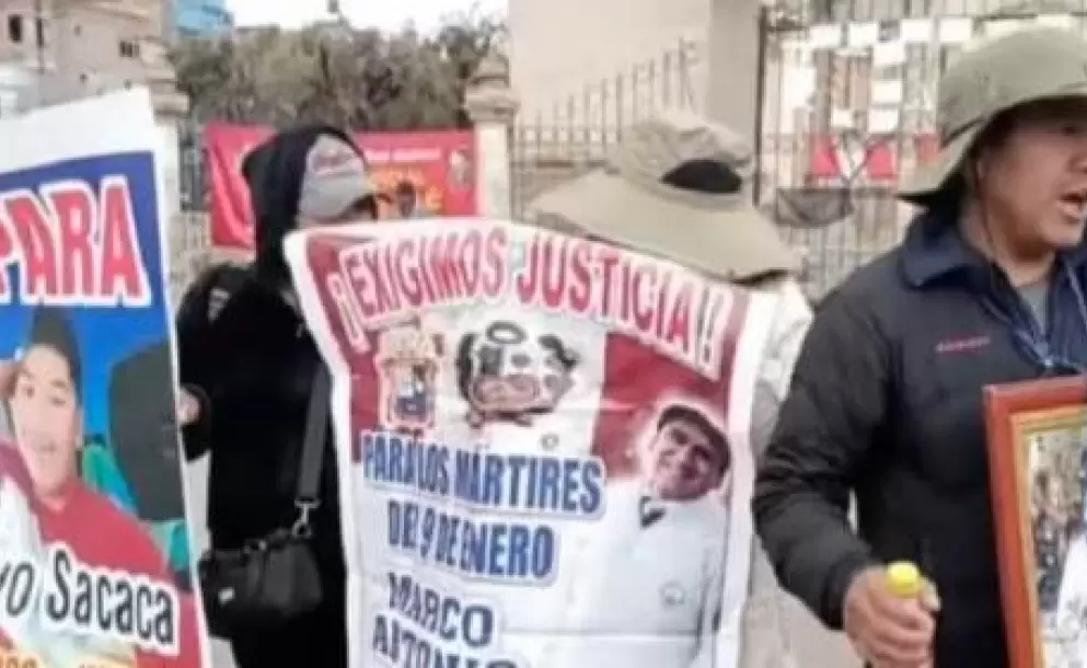 Continan movilizaciones contra el Gobierno de Per