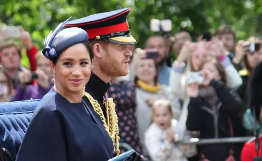 Meghan Markle y Harry le responden a Charles III desalojo en residencia oficial