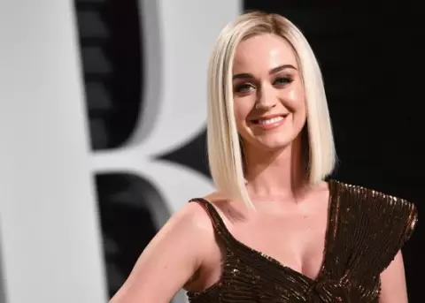 Katy Perry vive bochornoso momento durante la coronacin de Carlos III