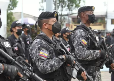 El reglamento para el uso legtimo de la fuerza contempla los DD.HH. y capacitaciones a los policas