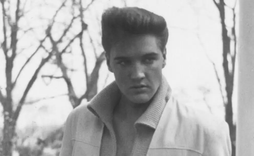 Hermanastro de Elvis Presley se disculpa por comentarios despectivos