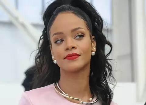 Rihanna rompe otro rcord en Spotify!