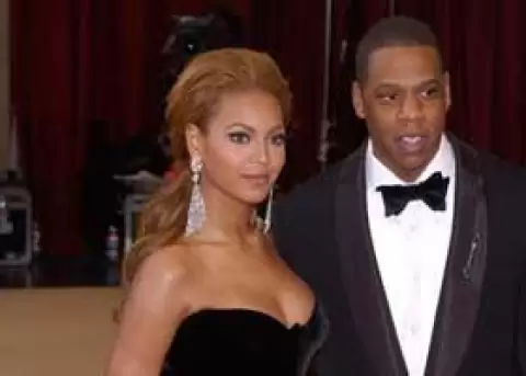 Beyonc y Jay-Z haban elegido otro nombre a su hija Blue Ivy