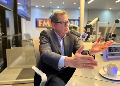 Carlos Rabascall se aparta del corresmo y propone un proyecto poltico independiente