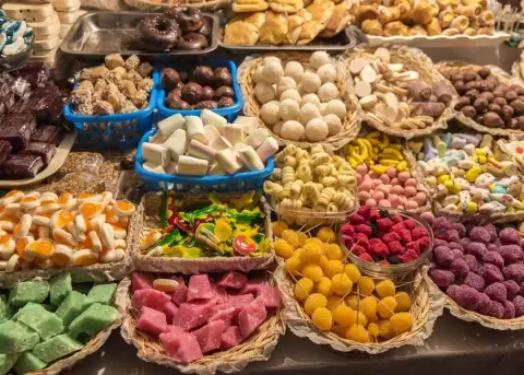 Golosinas quiteas tpicas para celebrar