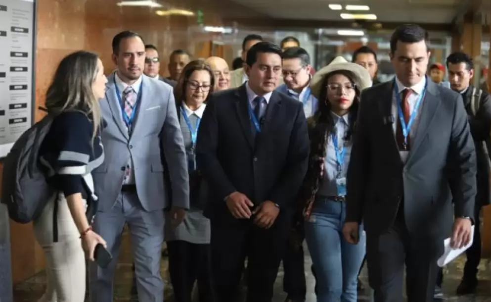 El movimiento Construye propone reducir Ministerios y vender empresas públicas, en lugar de incrementar el IVA al 15%