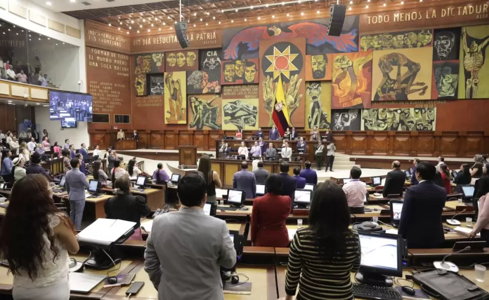 Pese a allanamiento tcito, ley del IVA no se publicar de inmediato en el Registro Oficial