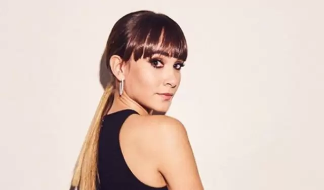 Aitana.