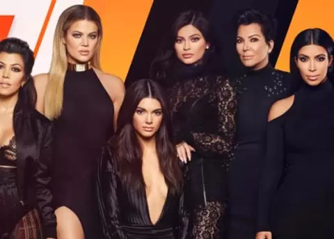 Khloe Kardashian dudaba si su hermano es el padre de su hijo