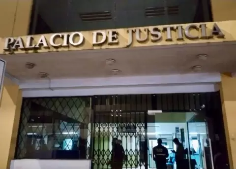 Caso Plaga: oficinas de tres jueces procesados fueron allanadas