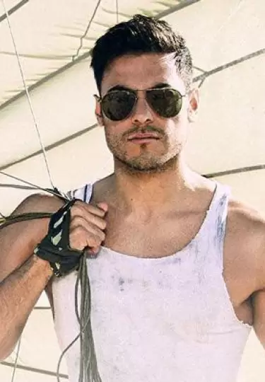 Carlos Rivera.