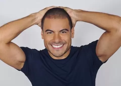Carlos Rivera entre los confirmados para actuar en la gala de los Latin Grammy