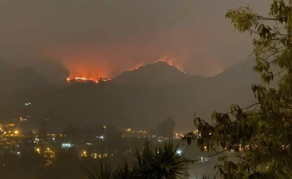 Alcalde de Cuenca declarar emergencia por incendios y exhorta al Gobierno a asistir en el combate del fuego