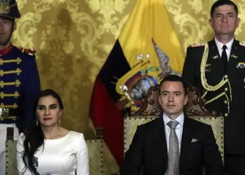 Vernica Abad pide al tribunal penal que ordene al presidente Daniel Noboa le asigne nuevas funciones