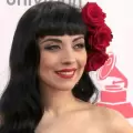 Mon Laferte estuvo presente en el Paris Fashion Week