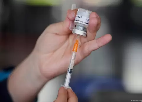 Al menos 80.000 médicos se desplegaron para cumplir la jornada de vacunación para enfrentar la emergencia sanitaria.