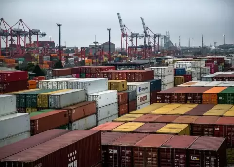 Argentina elimina los derechos de exportación para los productos industriales